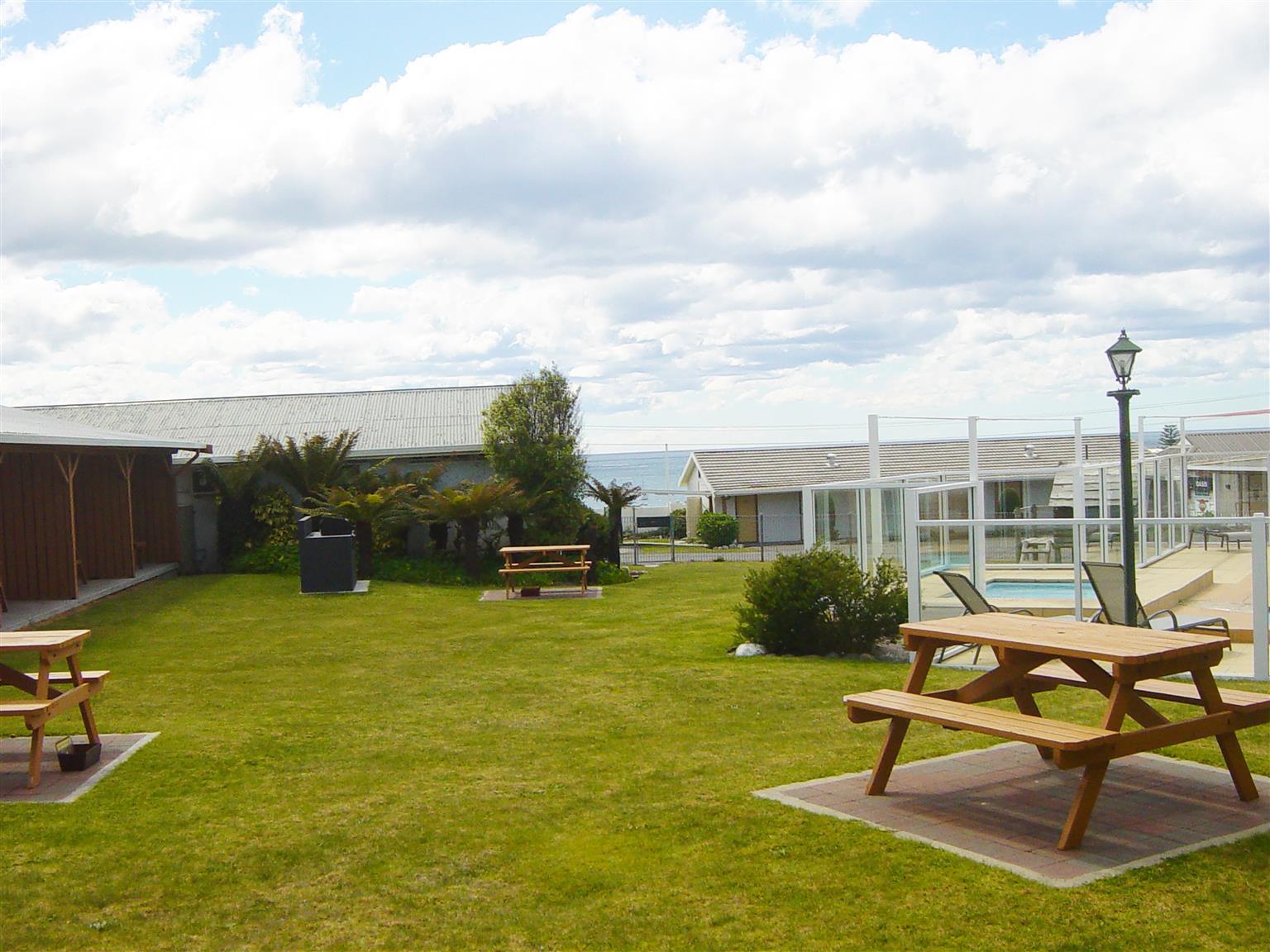 Beachfront Bicheno Exterior photo